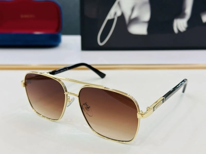 Gucci Sunglasses Stylish 279817