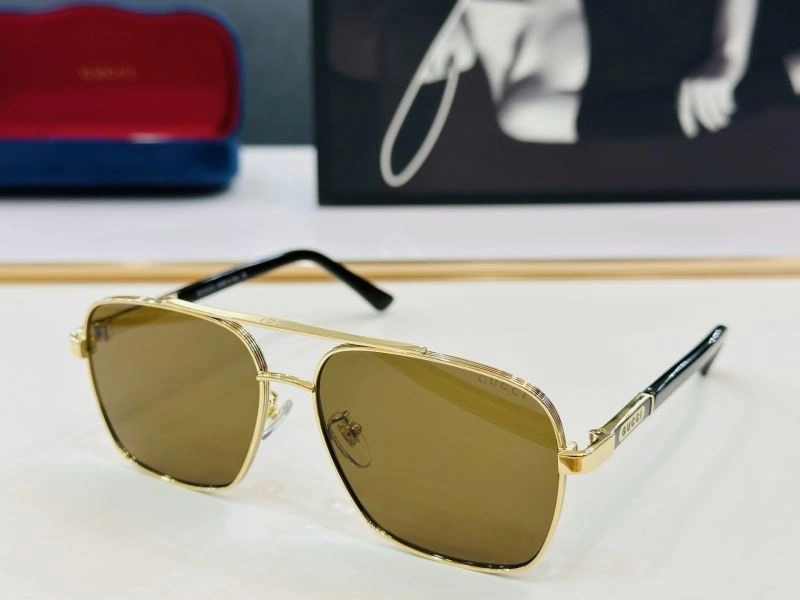 Gucci Sunglasses Stylish 279817
