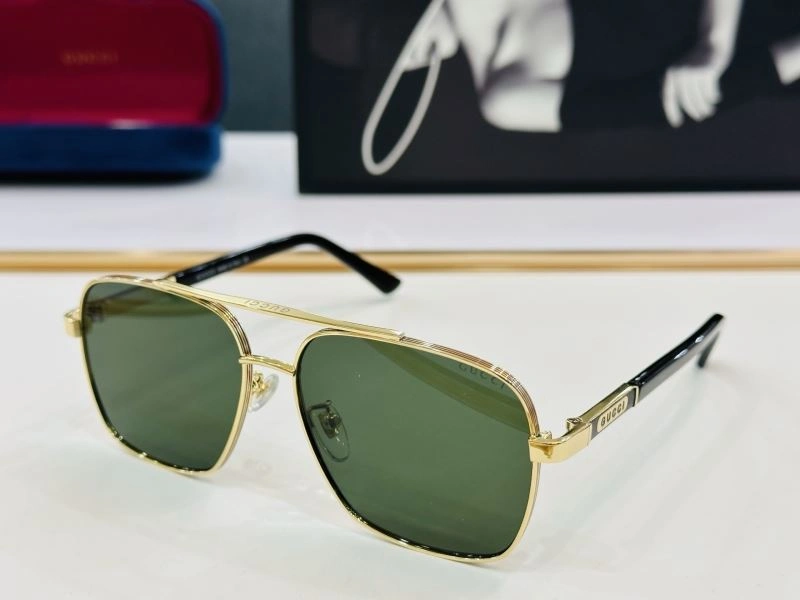 Gucci Sunglasses Stylish 279817