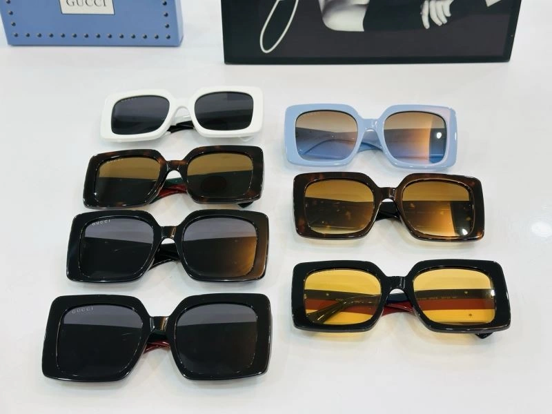 Trendsetting Gucci Sunglasses 279822