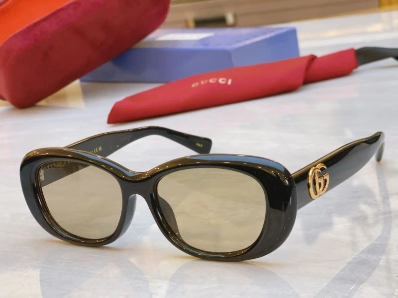 Sustainable Gucci Sunglasses 279811