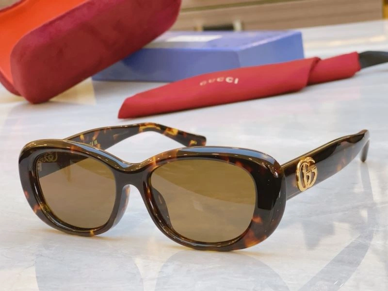 Sustainable Gucci Sunglasses 279811