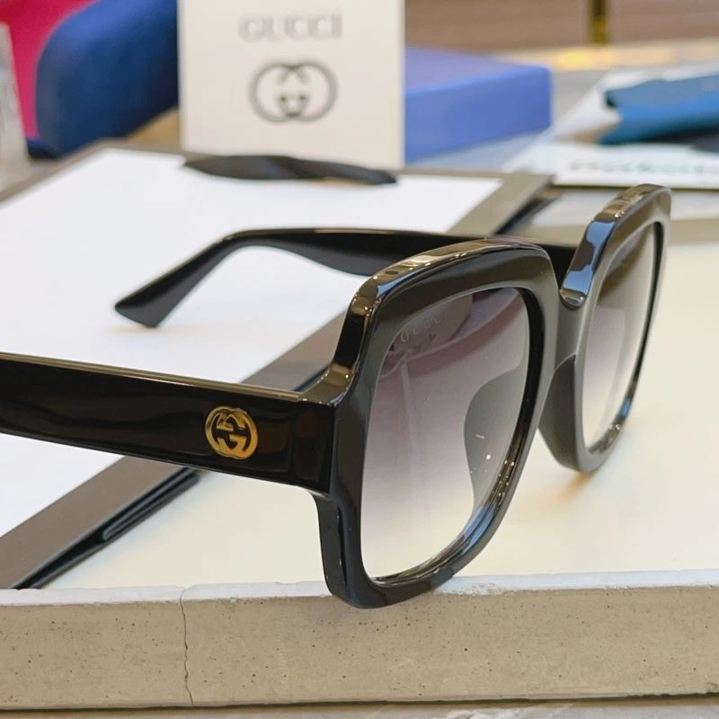 Gucci Sunglasses EyeCatching 279807