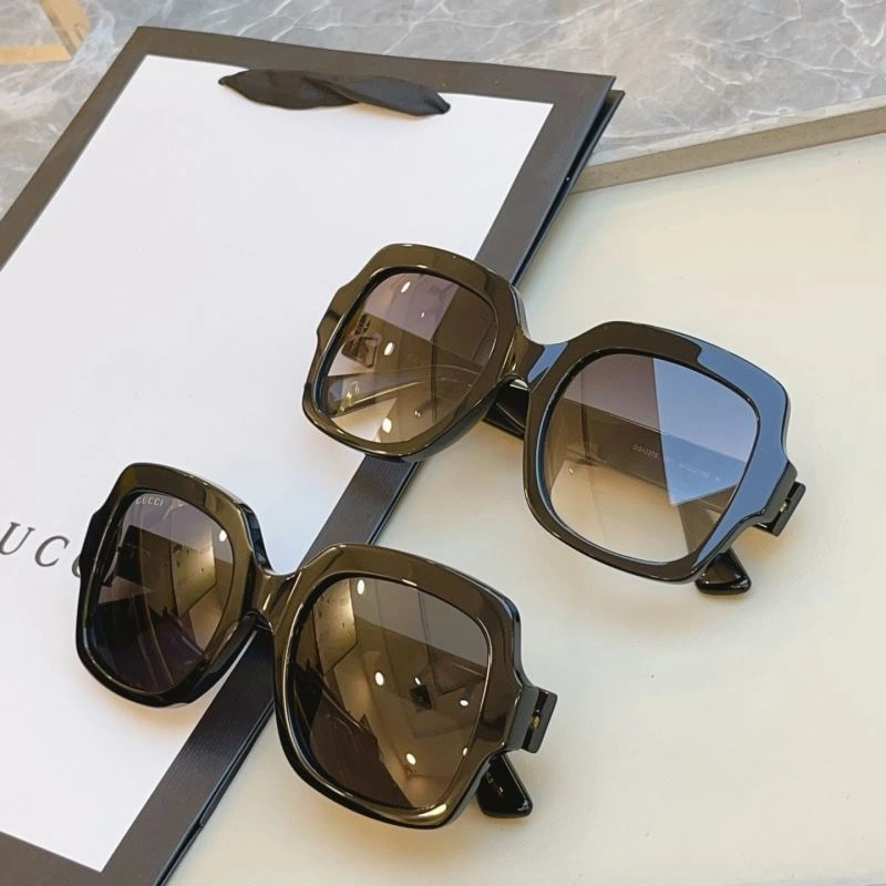 Gucci Sunglasses EyeCatching 279807