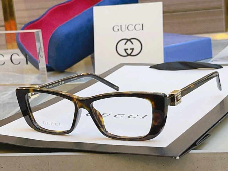 WaterResistant Gucci Sunglasses 279794