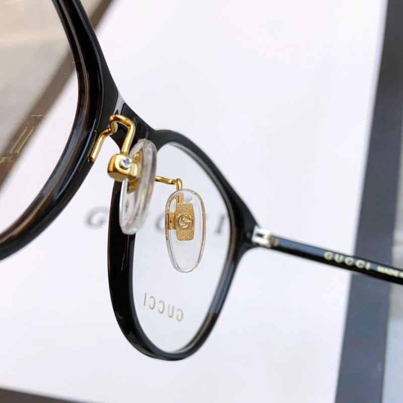Gucci Sunglasses ZipUp 279790