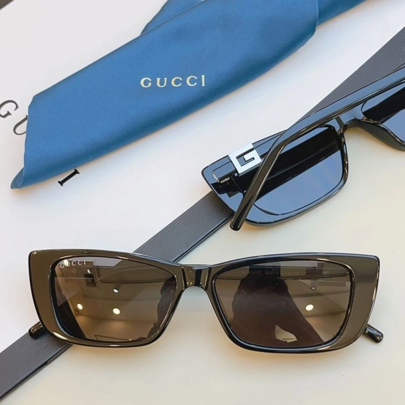 Breathable Gucci Sunglasses 279798