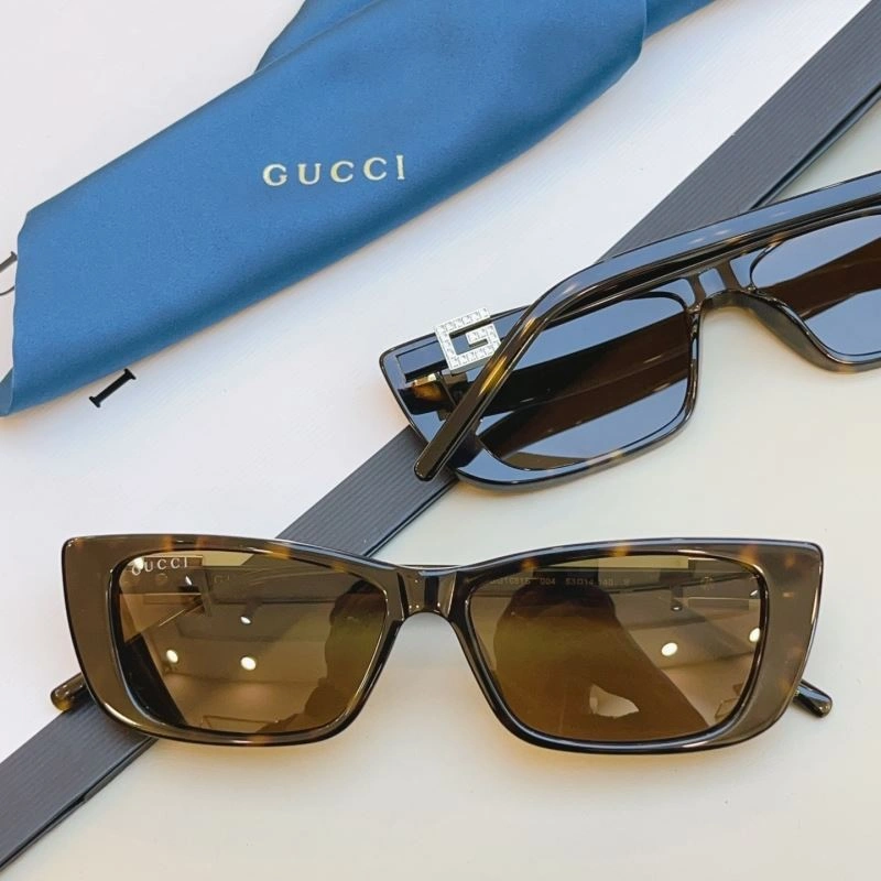 Breathable Gucci Sunglasses 279798