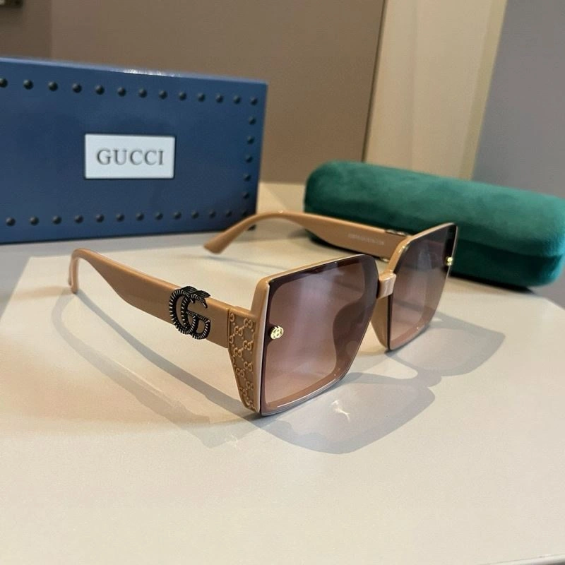 Gucci Sunglasses Soft 279787