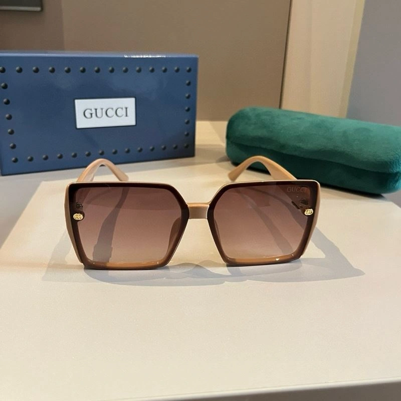 Gucci Sunglasses Soft 279787