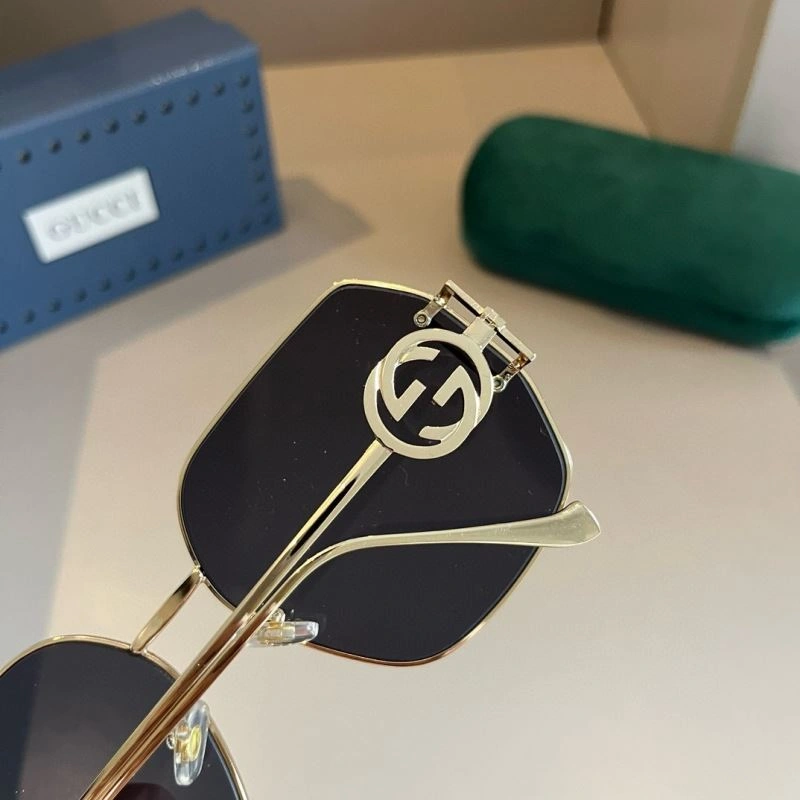 ComfortFit Gucci Sunglasses 279785