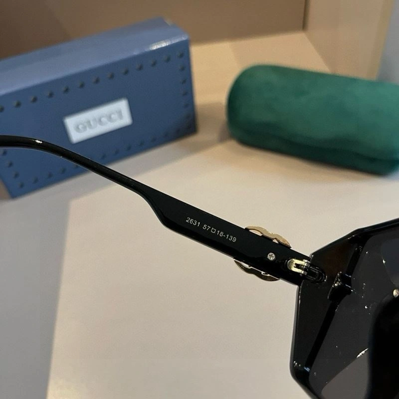 Gucci Sunglasses Flexible 279760