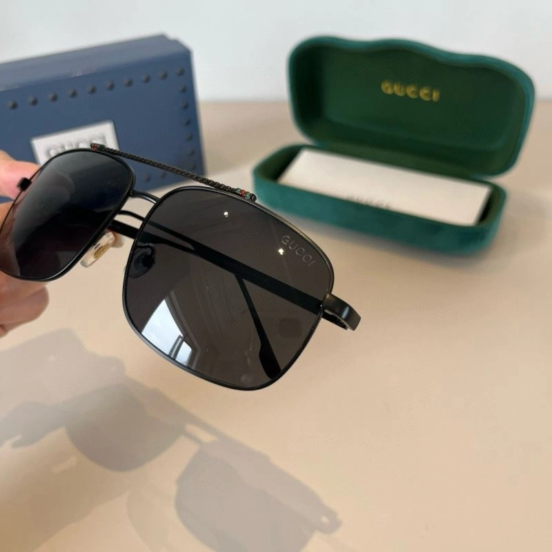Gucci Sunglasses GoAnywhere 279756
