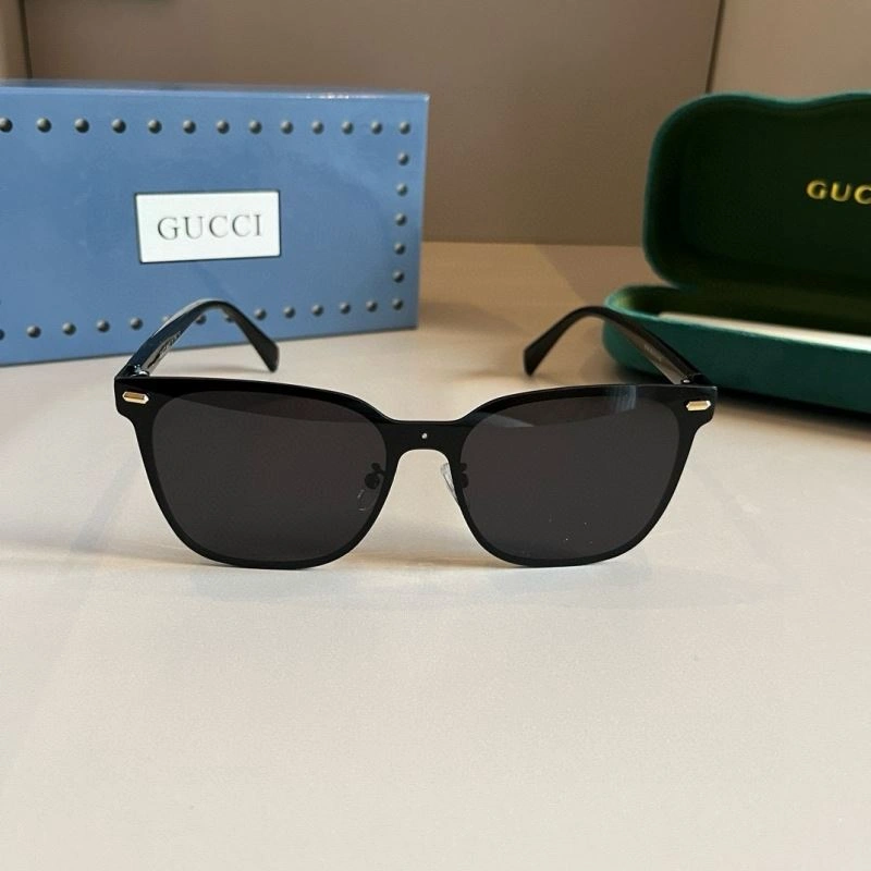 Gucci Sunglasses Stylish 279770