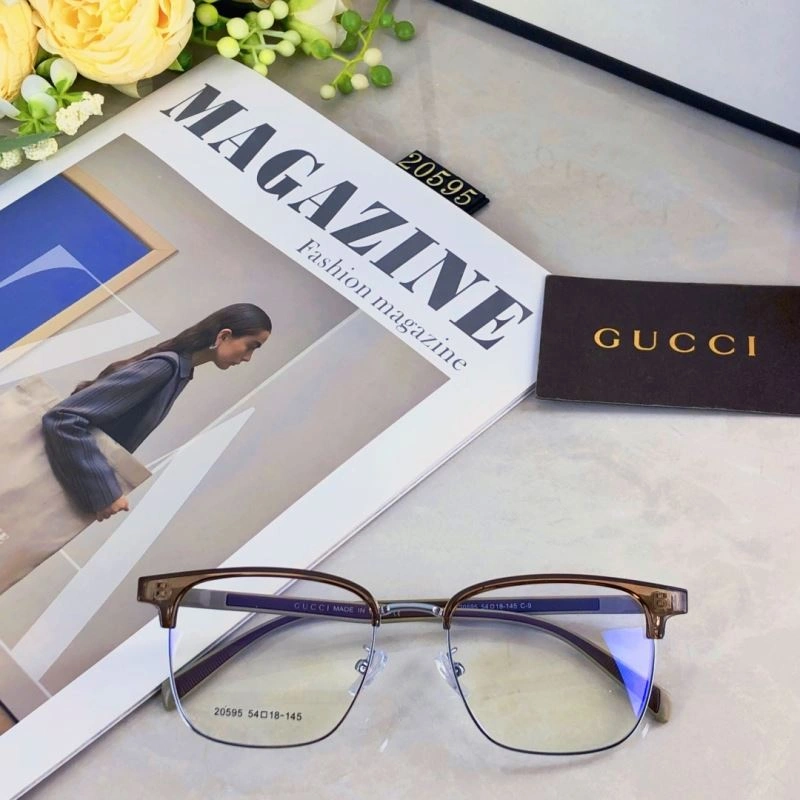 Gucci Sunglasses Sleek 279767