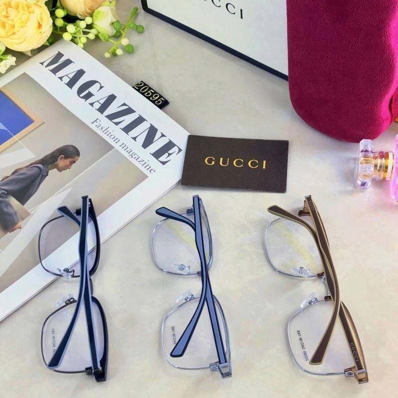 Gucci Sunglasses Sleek 279767