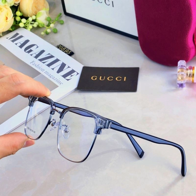 Gucci Sunglasses Sleek 279767