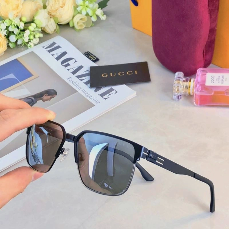 Gucci Sunglasses Bold 279764