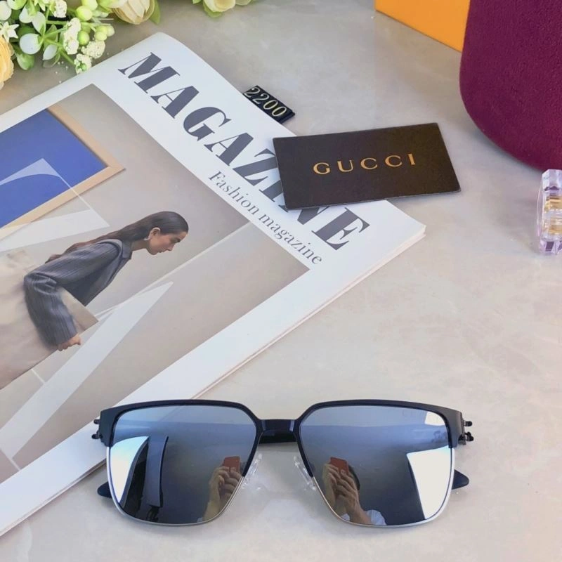 Gucci Sunglasses Bold 279764
