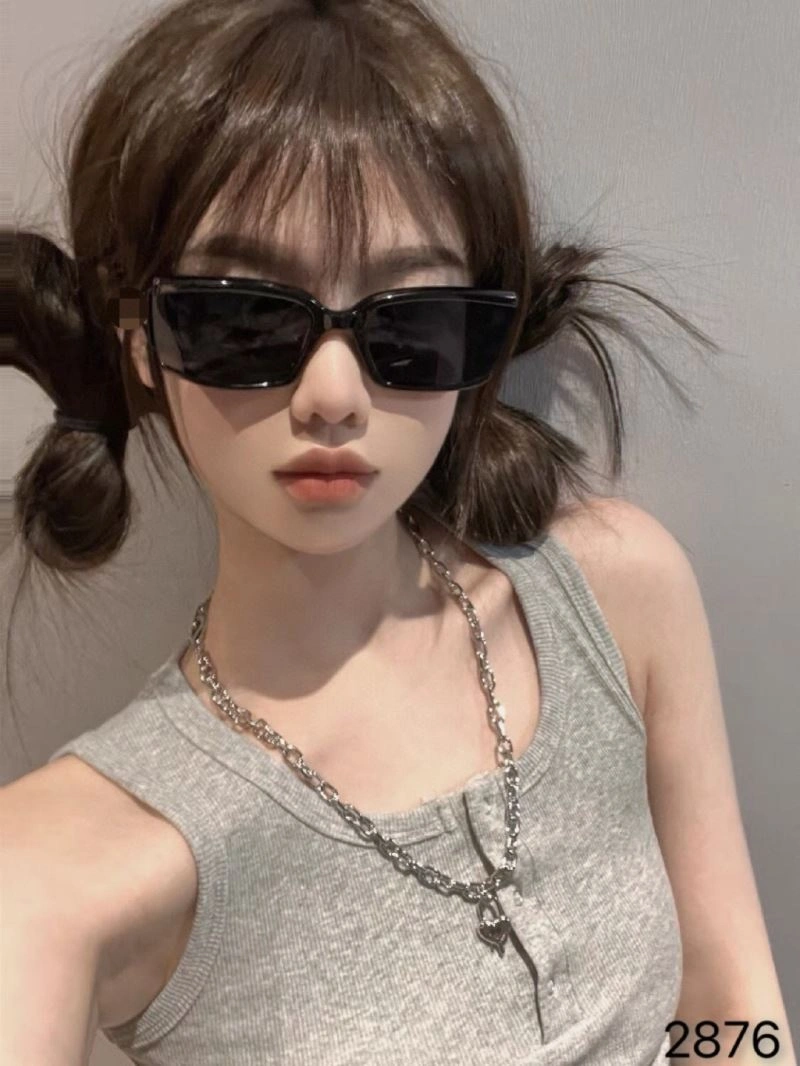 Effortless Gucci Sunglasses 279768