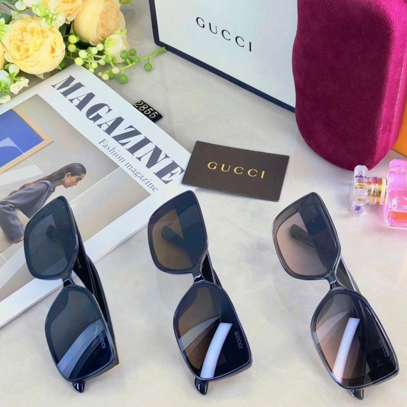 Effortless Gucci Sunglasses 279768