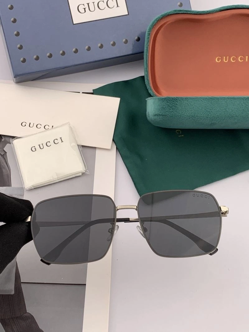 Gucci Sunglasses Reliable 279773