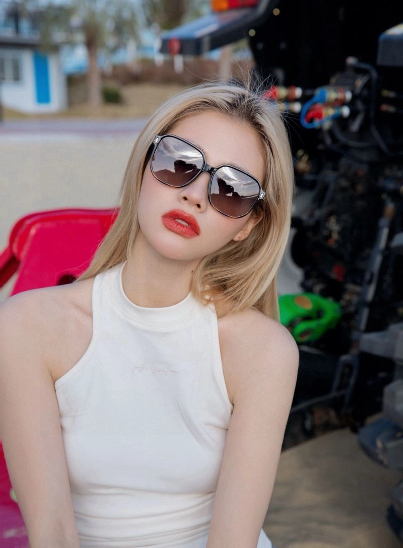 Effortless Gucci Sunglasses 279782