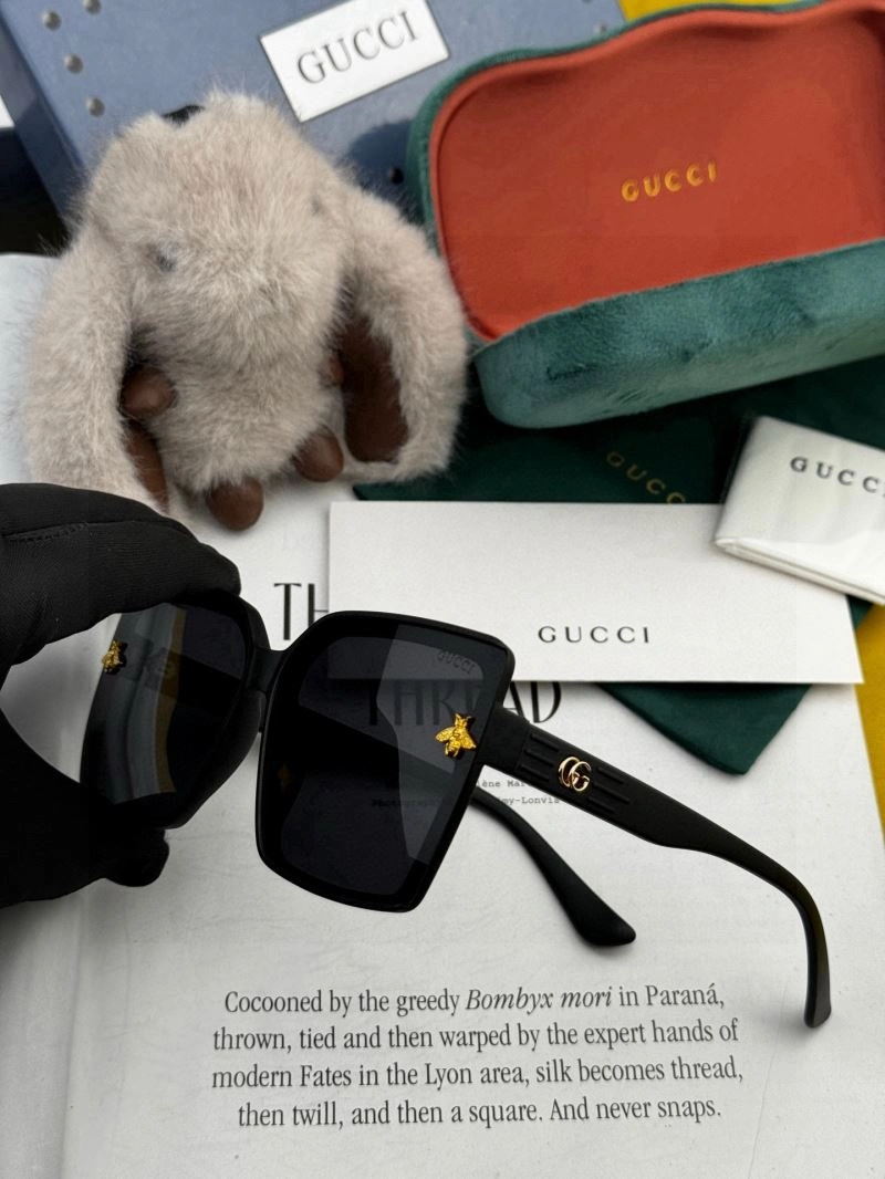 Gucci Sunglasses MoistureWicking 279769