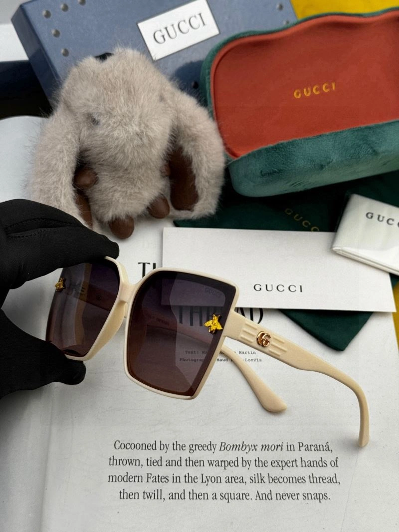 Gucci Sunglasses MoistureWicking 279769