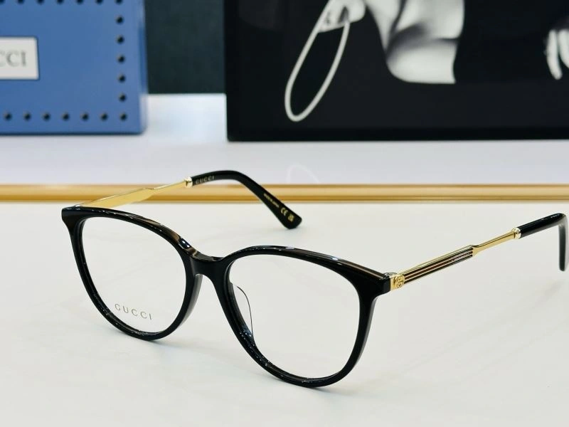 Tailored Gucci Sunglasses 279766