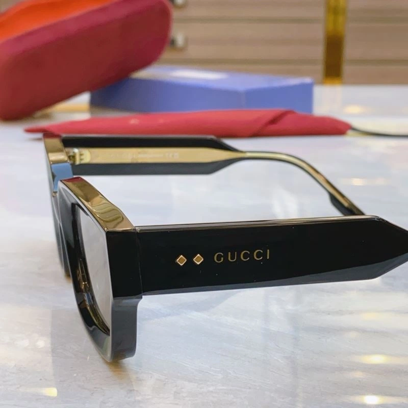 Gucci Sunglasses Contemporary 279763