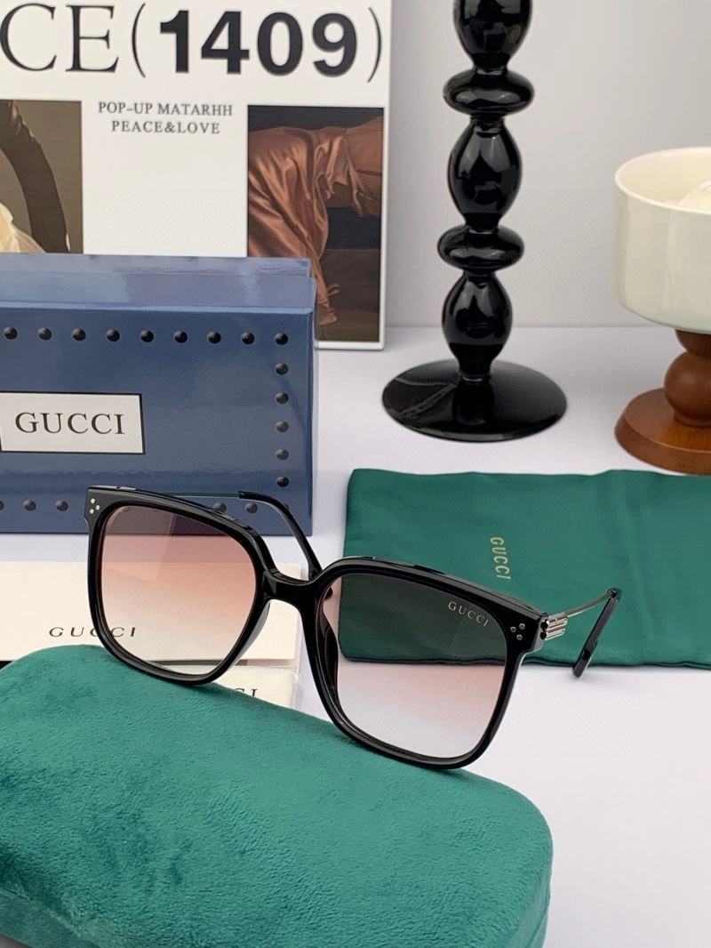 Gucci Sunglasses Durable 279748