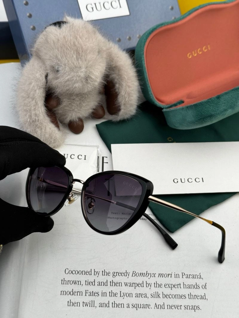 Fashionable Gucci Sunglasses 279747