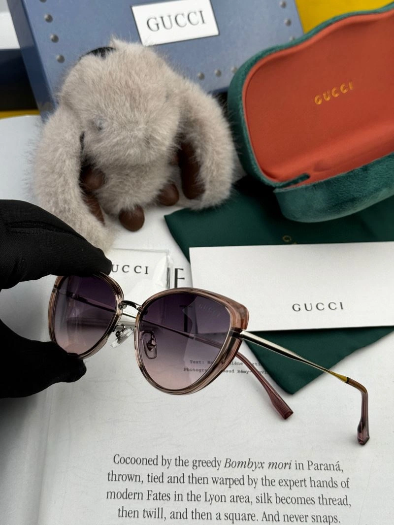 Fashionable Gucci Sunglasses 279747