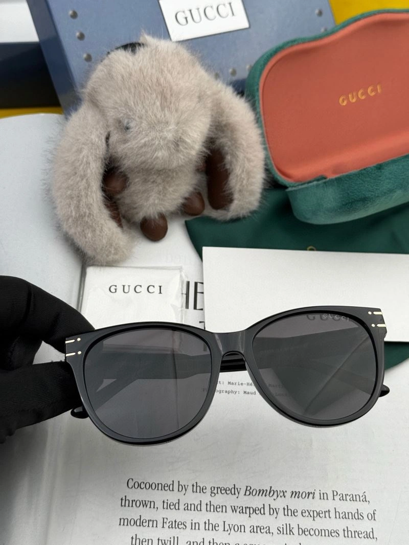 Gucci Sunglasses Packable 279745