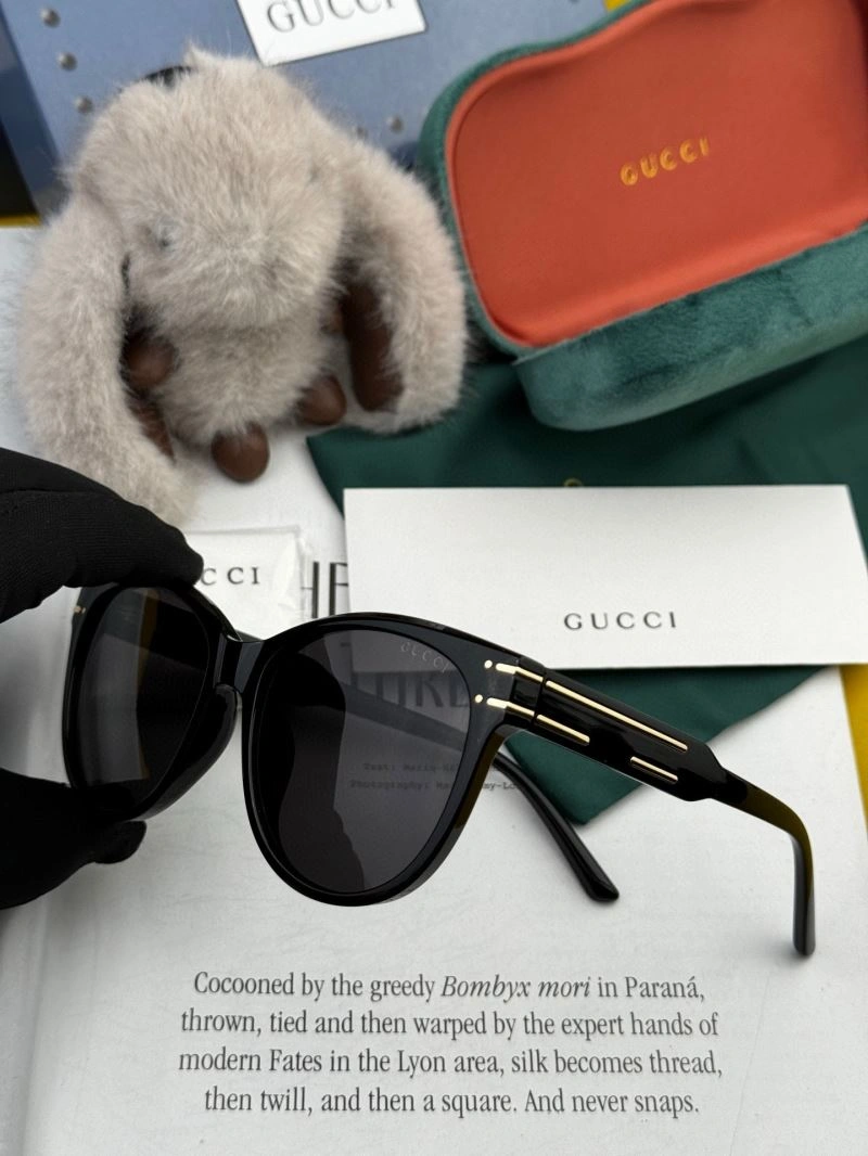 Gucci Sunglasses Packable 279745