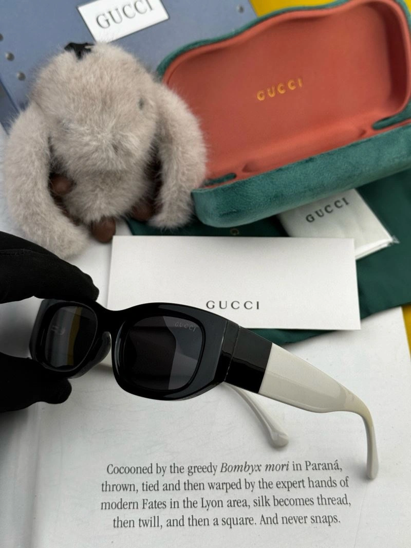 Gucci Sunglasses StreetReady 279744