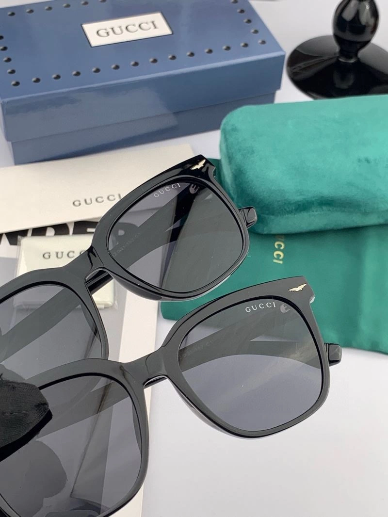 Gucci Sunglasses Durable 279743