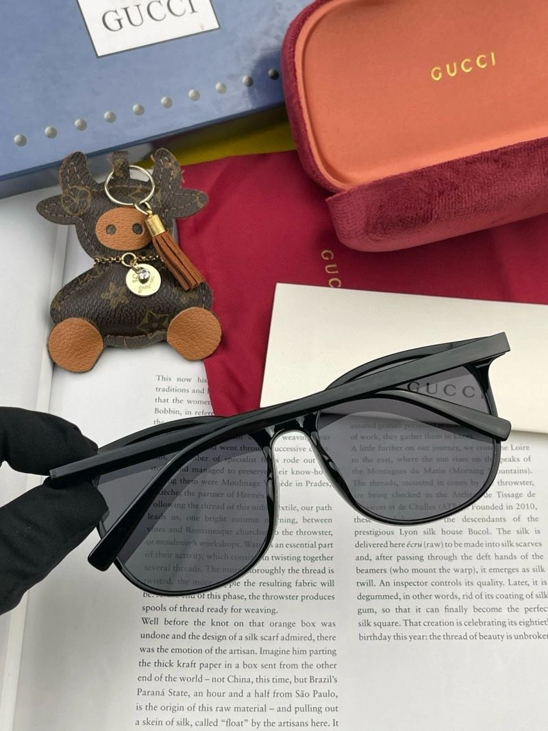 Gucci Sunglasses Reliable 279742