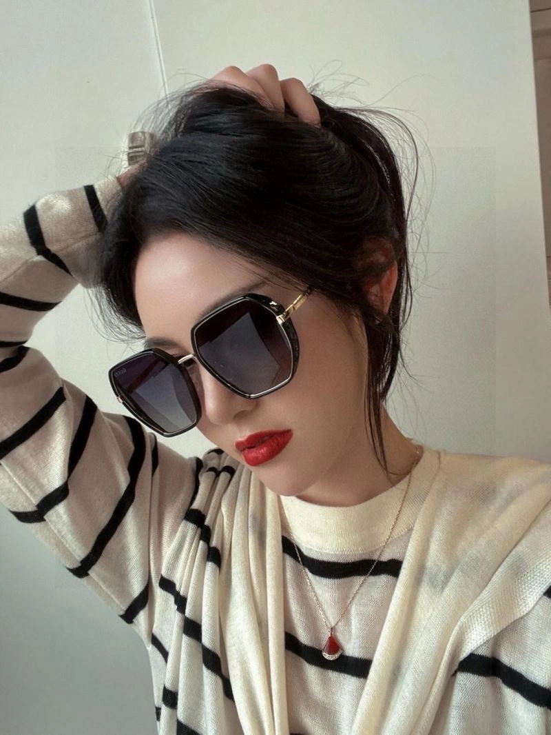 Tailored Gucci Sunglasses 279737
