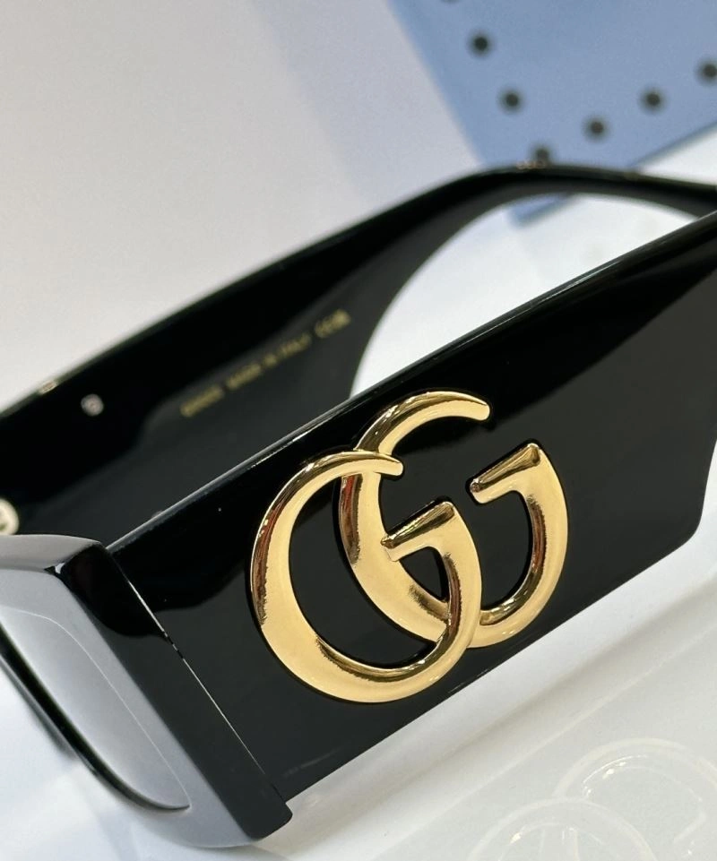 MultiPurpose Gucci Sunglasses 280144