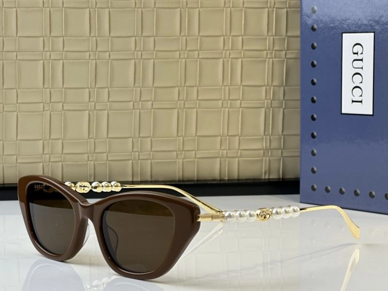 Gucci Sunglasses WaterResistant 280140