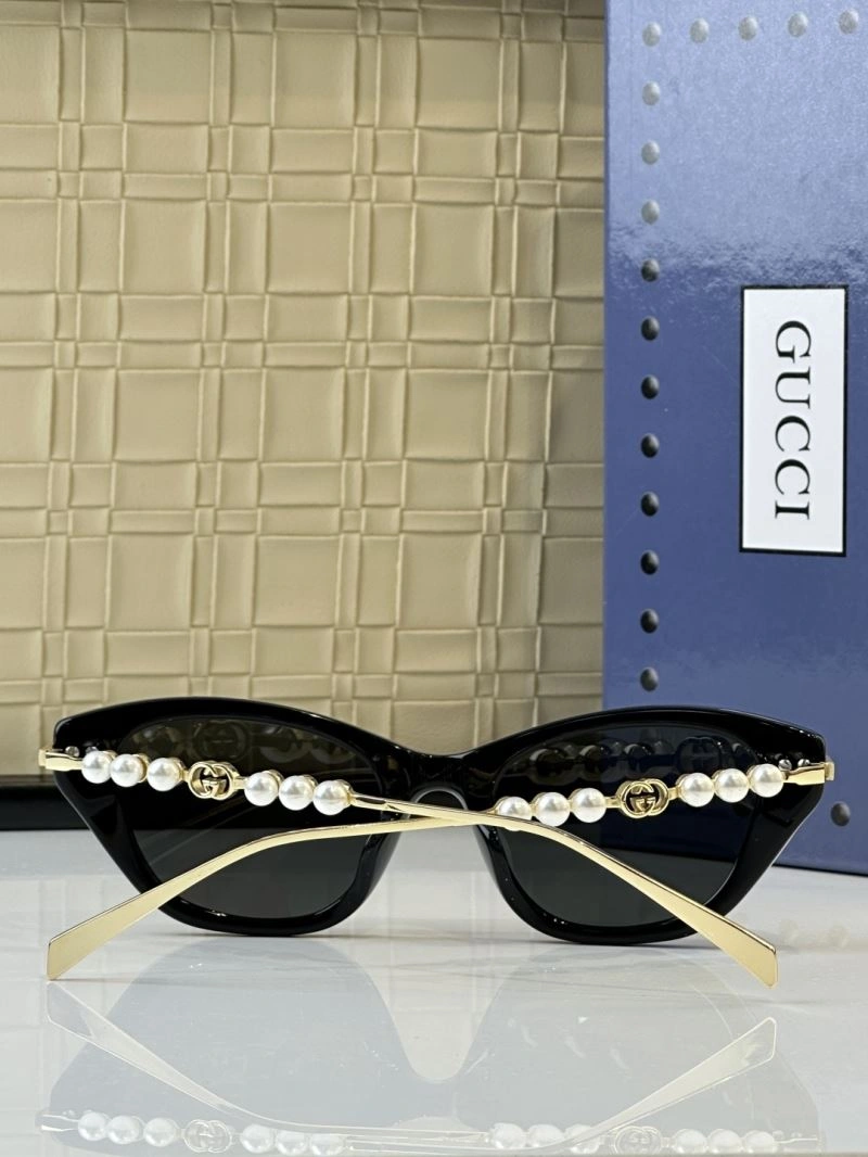 Gucci Sunglasses WaterResistant 280140