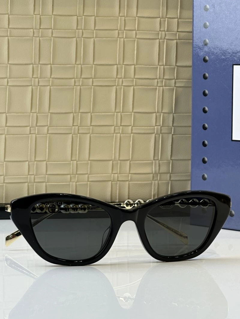 Gucci Sunglasses WaterResistant 280140