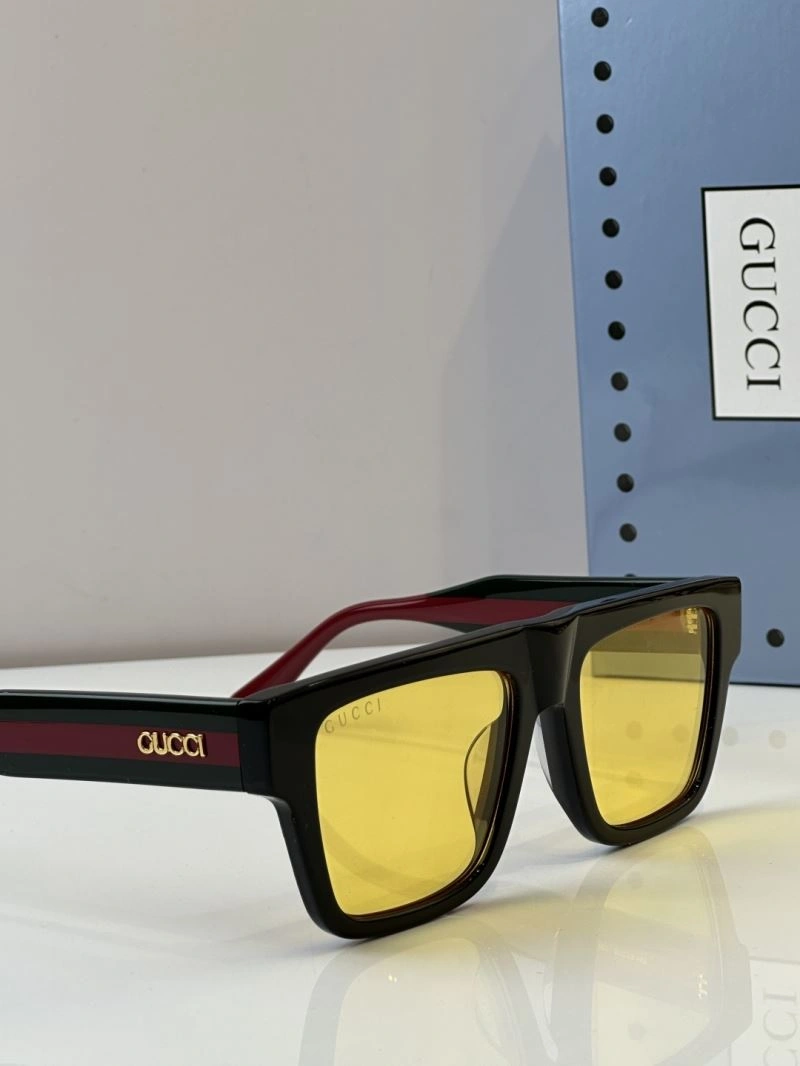 Gucci Sunglasses EasyCare 280157