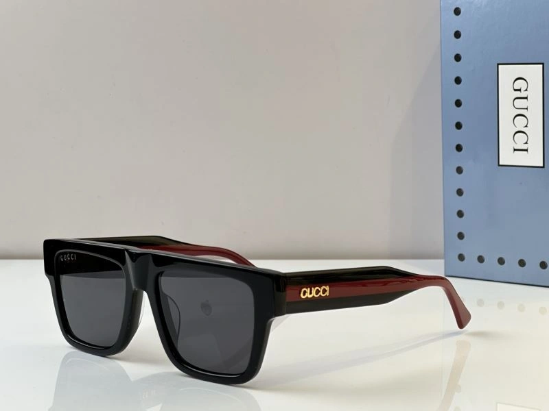 Gucci Sunglasses EasyCare 280157