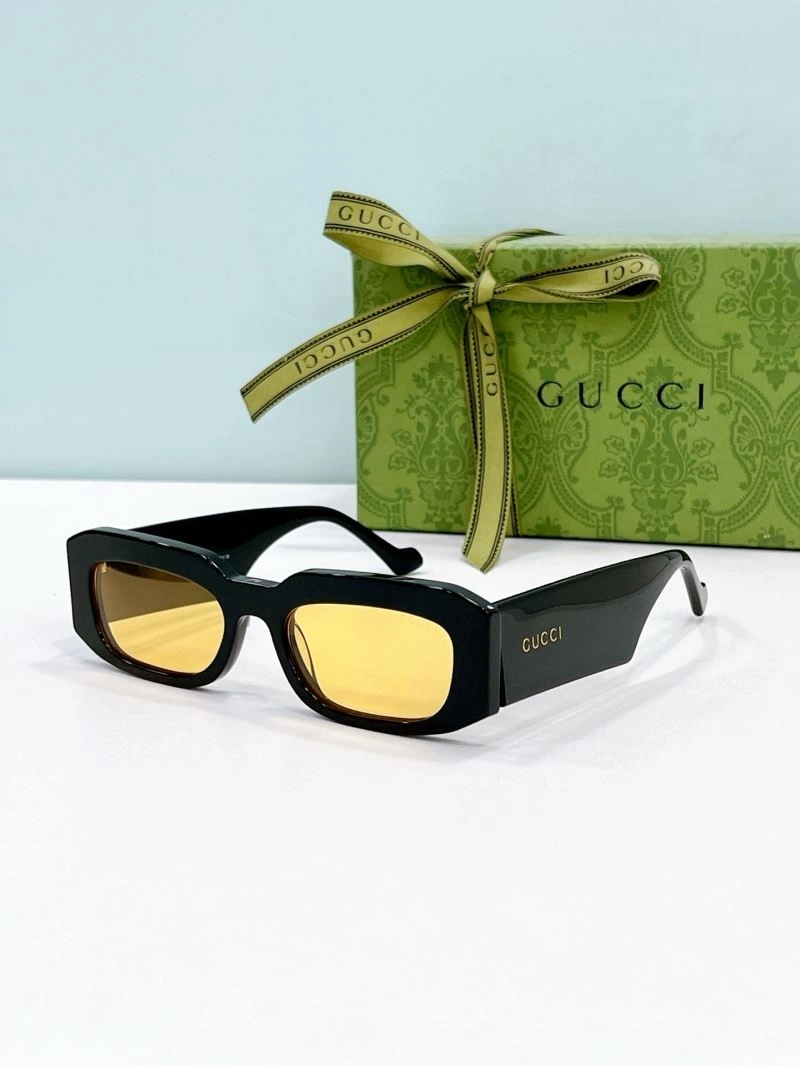 SunProtective Gucci Sunglasses 280142