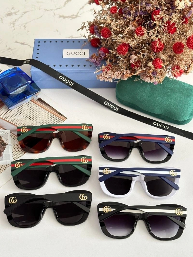 Gucci Sunglasses SunProtective 280136