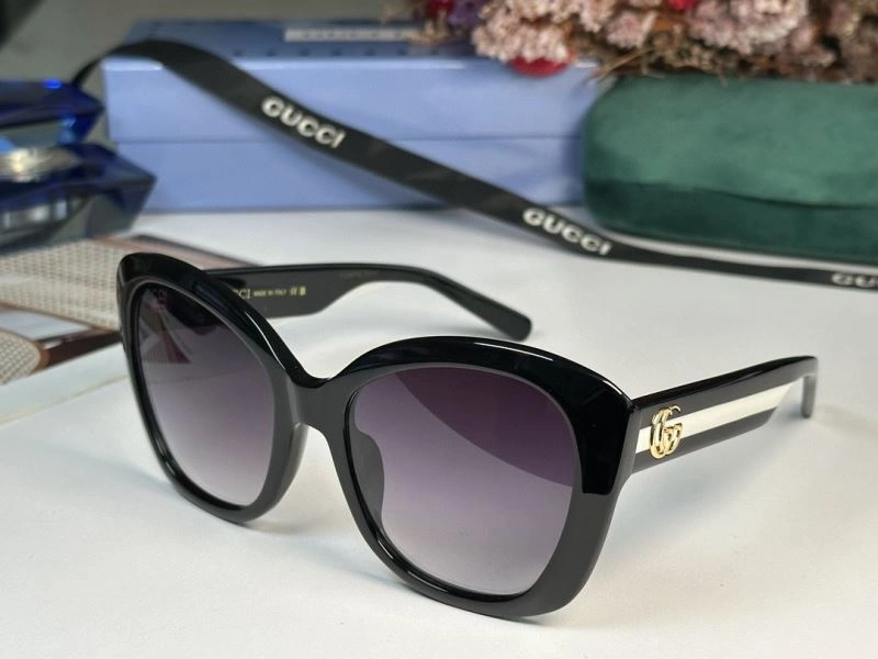 Gucci Sunglasses SunProtective 280136