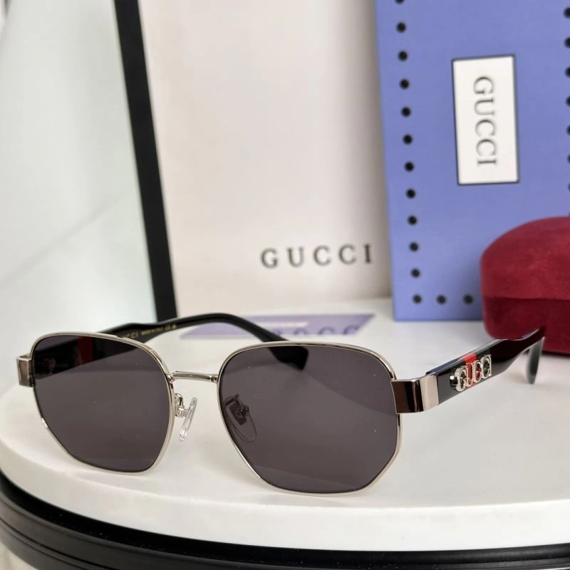 FlexibleFit Gucci Sunglasses 280123
